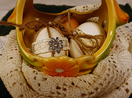 Яйца в кружевах на Пасху