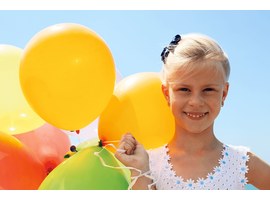 Что подарить девочке на 11 лет?