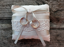 Подушка для колец