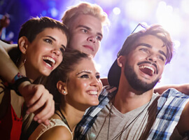 Что подарить другу на Новый год