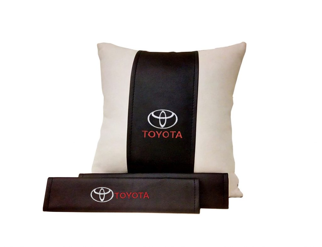 Подарочный набор с вашим логотипом (подушка +накладки)